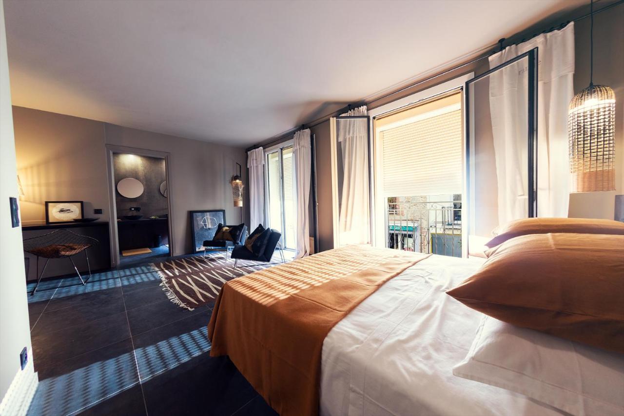 Bed and Breakfast El Pati Thuir Zewnętrze zdjęcie